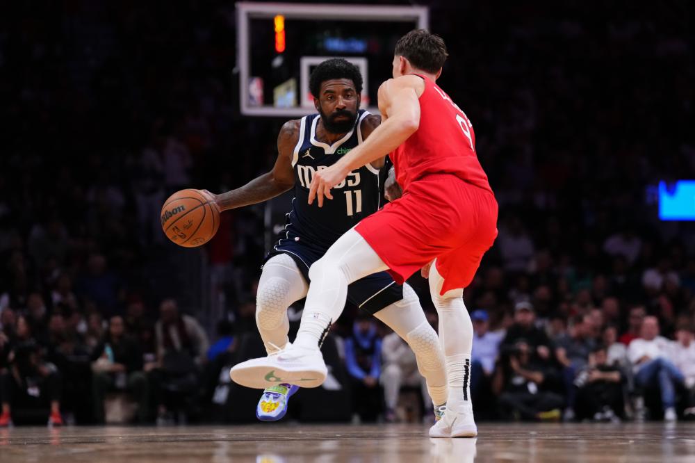 提到他的名 提到他的名