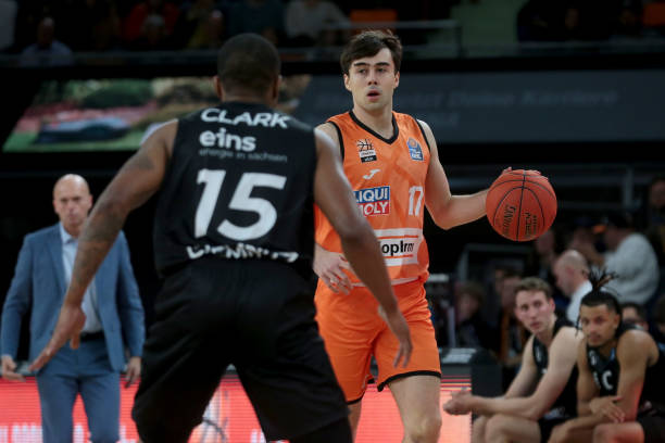 静与沉着感 静与沉着感