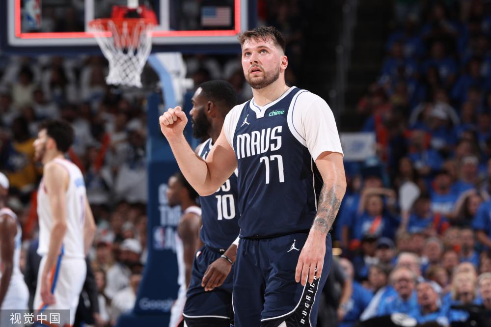 得了优异的 得了优异的