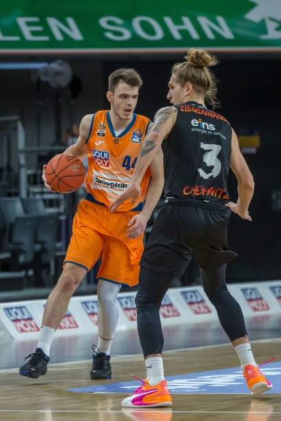 新疆第二届 新疆第二届